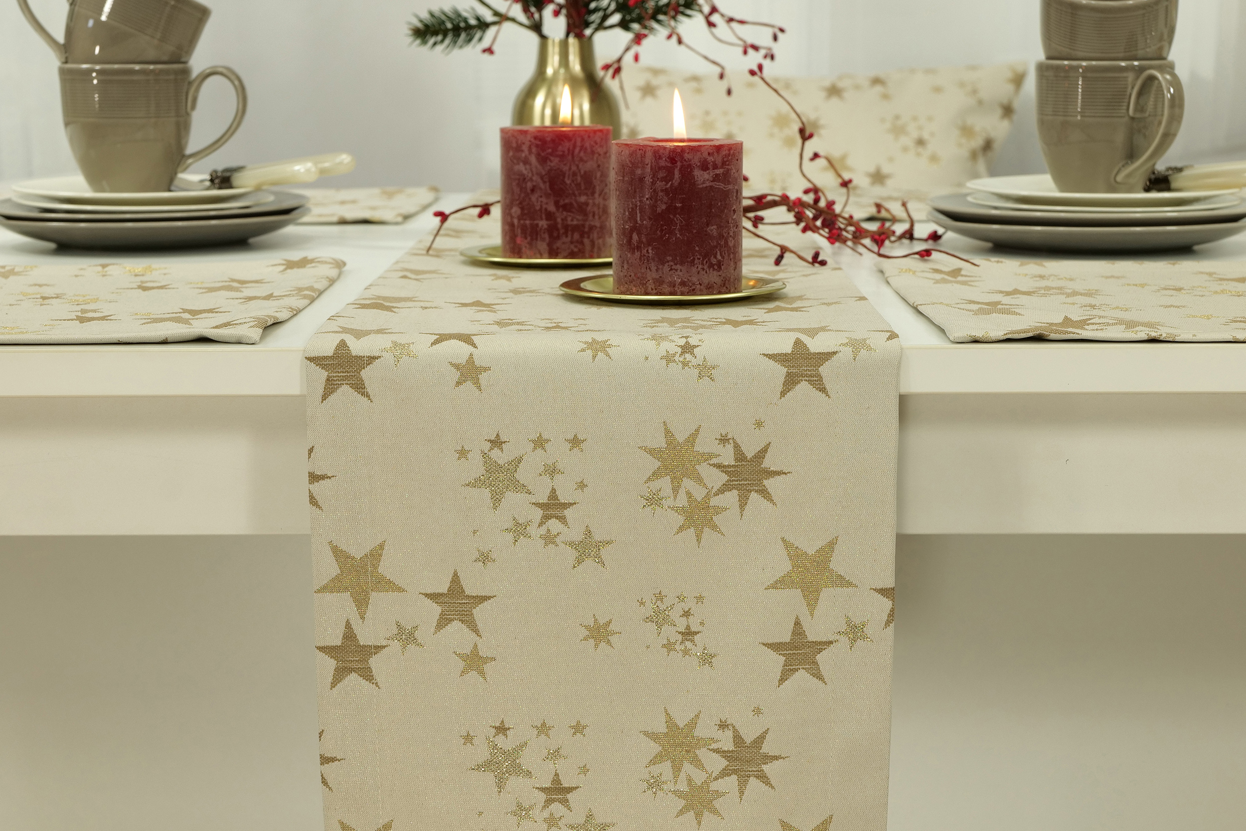 Die schönsten Tischläufer jetzt Markenqualität TiDeko® Tischdecken Advent für und Weihnachten Muster und | Tischdecken-Shop.de. entdecken. Neue Farben