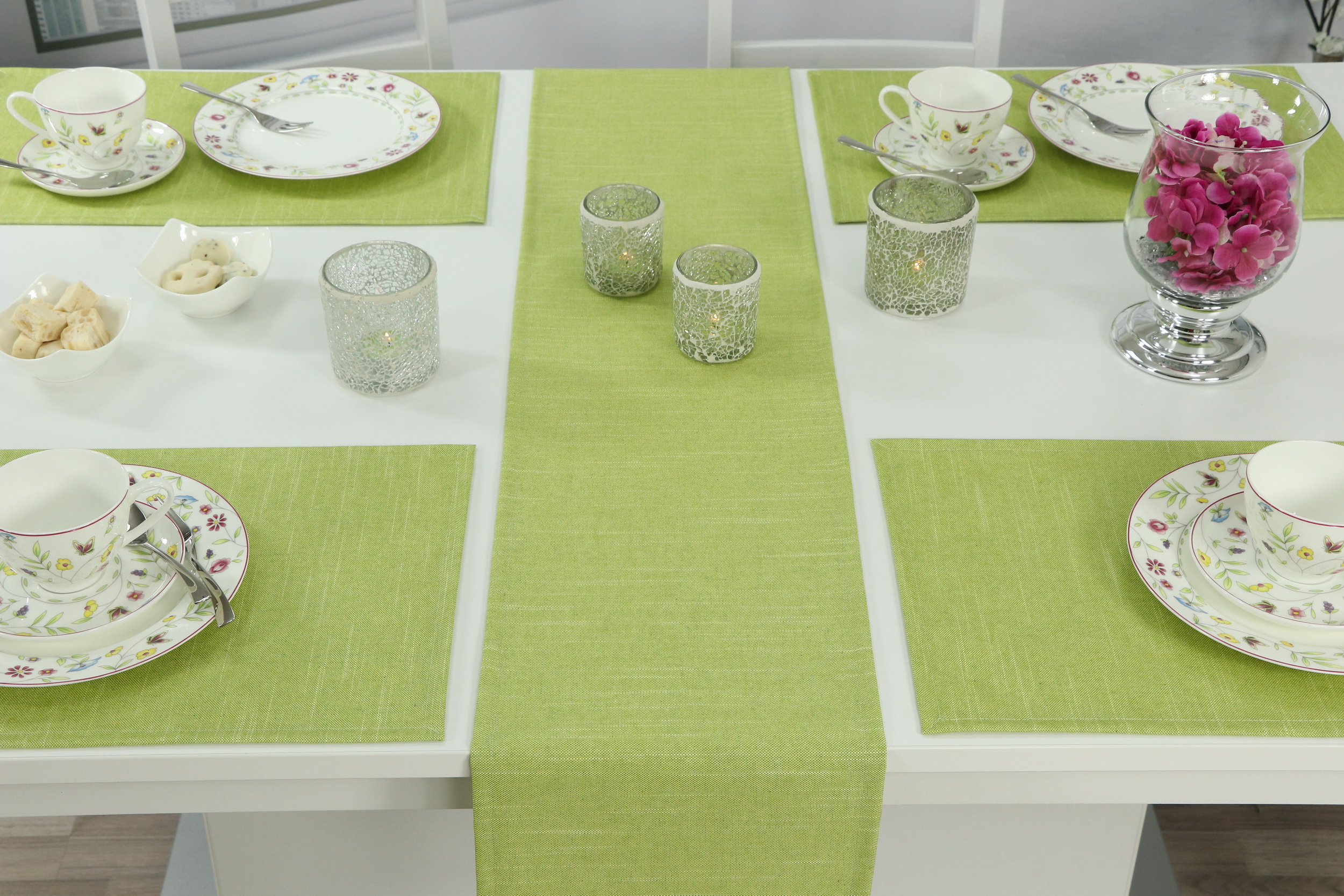 Tischdecken-Shop.de. Tischläufer online in TiDeko | TiDeko® | Tischdecken kaufen Grün Markenqualität