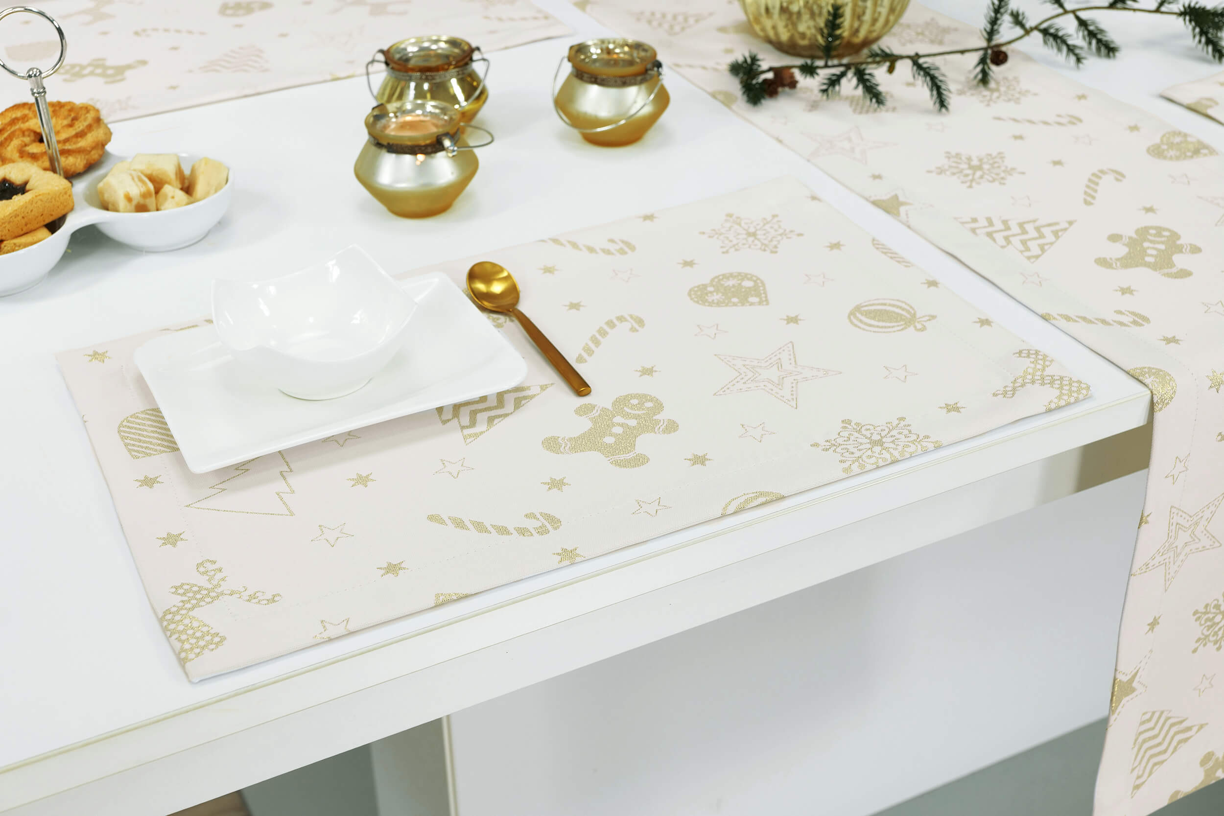 Tischset Größe 30x48 cm Dorados Weihnachten Platzset Muster Gold