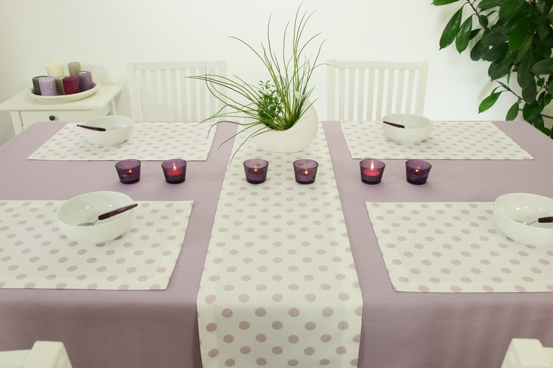 Tischläufer in Weiß online kaufen | TiDeko | TiDeko® Tischdecken-Shop.de.  Tischdecken Markenqualität