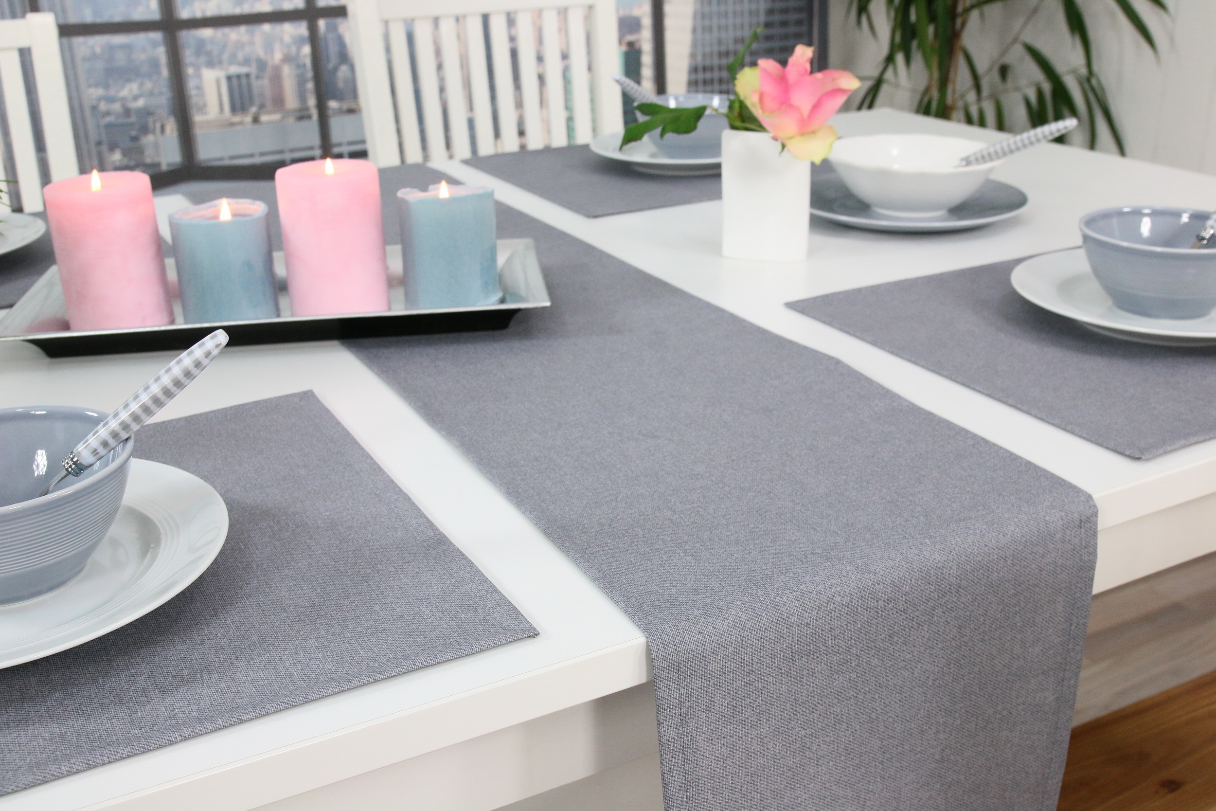 kaufen Tischläufer Grau TiDeko® in Tischdecken-Shop.de. | Markenqualität Tischdecken online