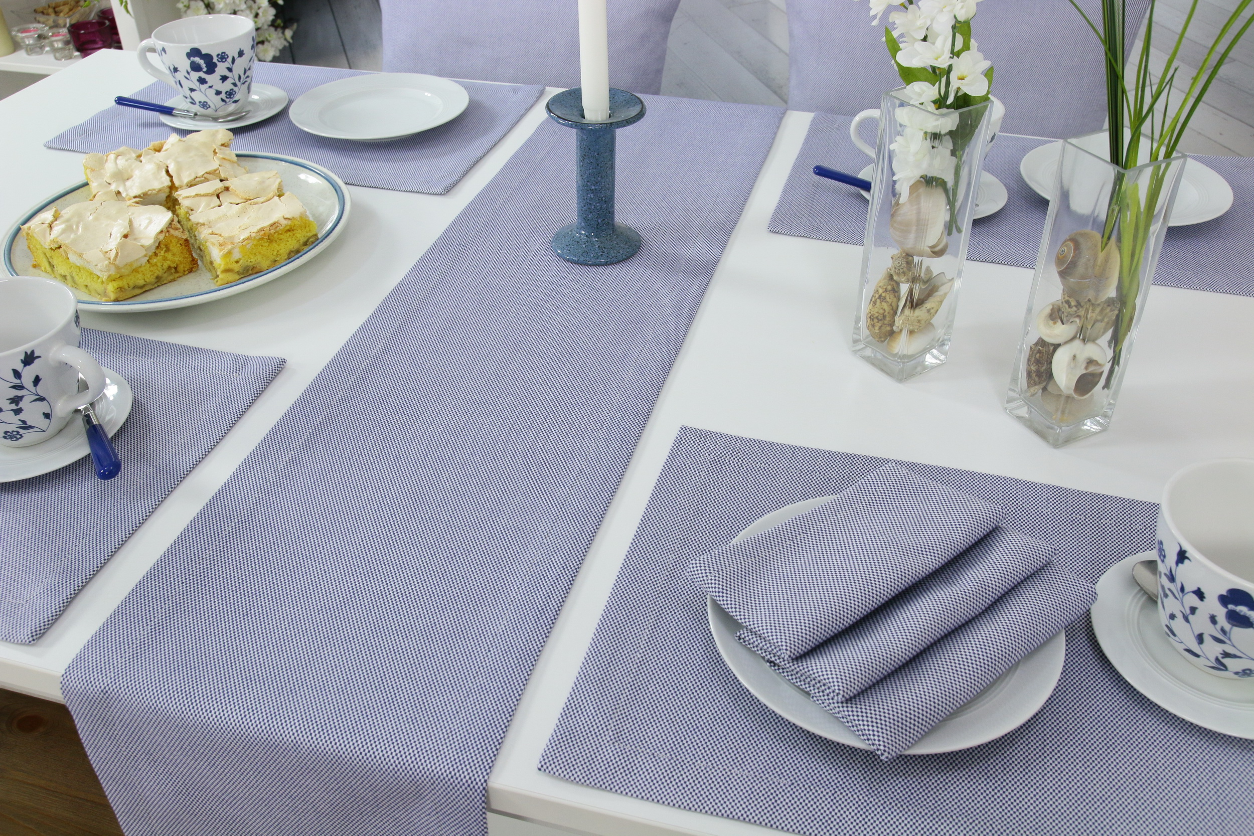 gemustert + Markenqualität Blaue Tischdecken TiDeko® Tischdecken-Shop.de. Tischläufer | Basic perfekt in